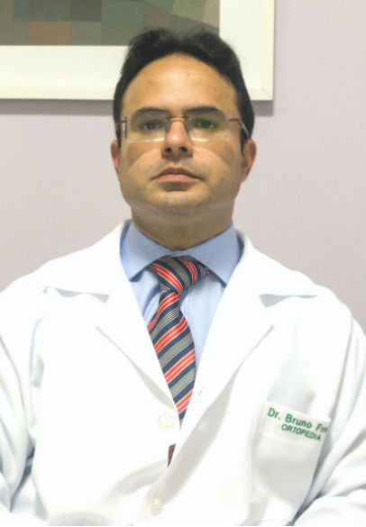 Dr. Bruno Freire
