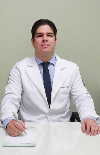 Dr. Frederico Martins