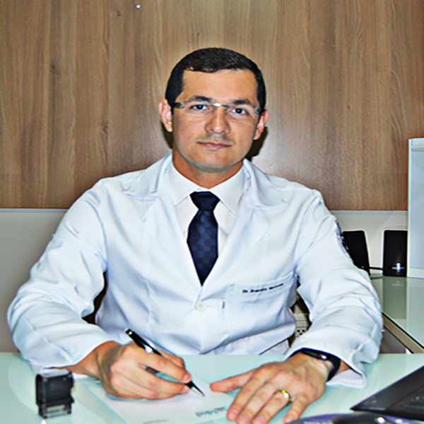 Dr. Evandro Noronha de Castro Rosal