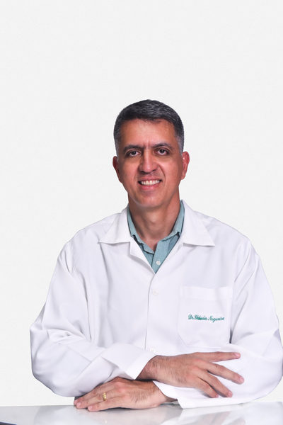 Dr. Claudio Aurélio Santos